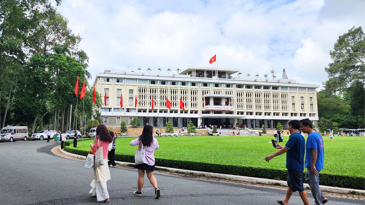 Reunification Palace in Ho Chi Minh City - 3 week in vietnam itinerary